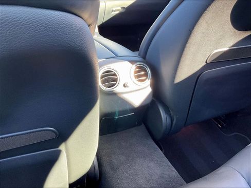 Used 2022 Mercedes-Benz E 53 AMG 4MATIC Sedan image 36