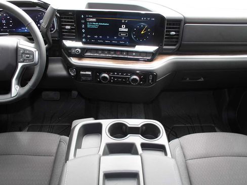 Used 2026 Chevrolet Silverado 1500 RST w/ RST Select Package AWD/4WD image 29