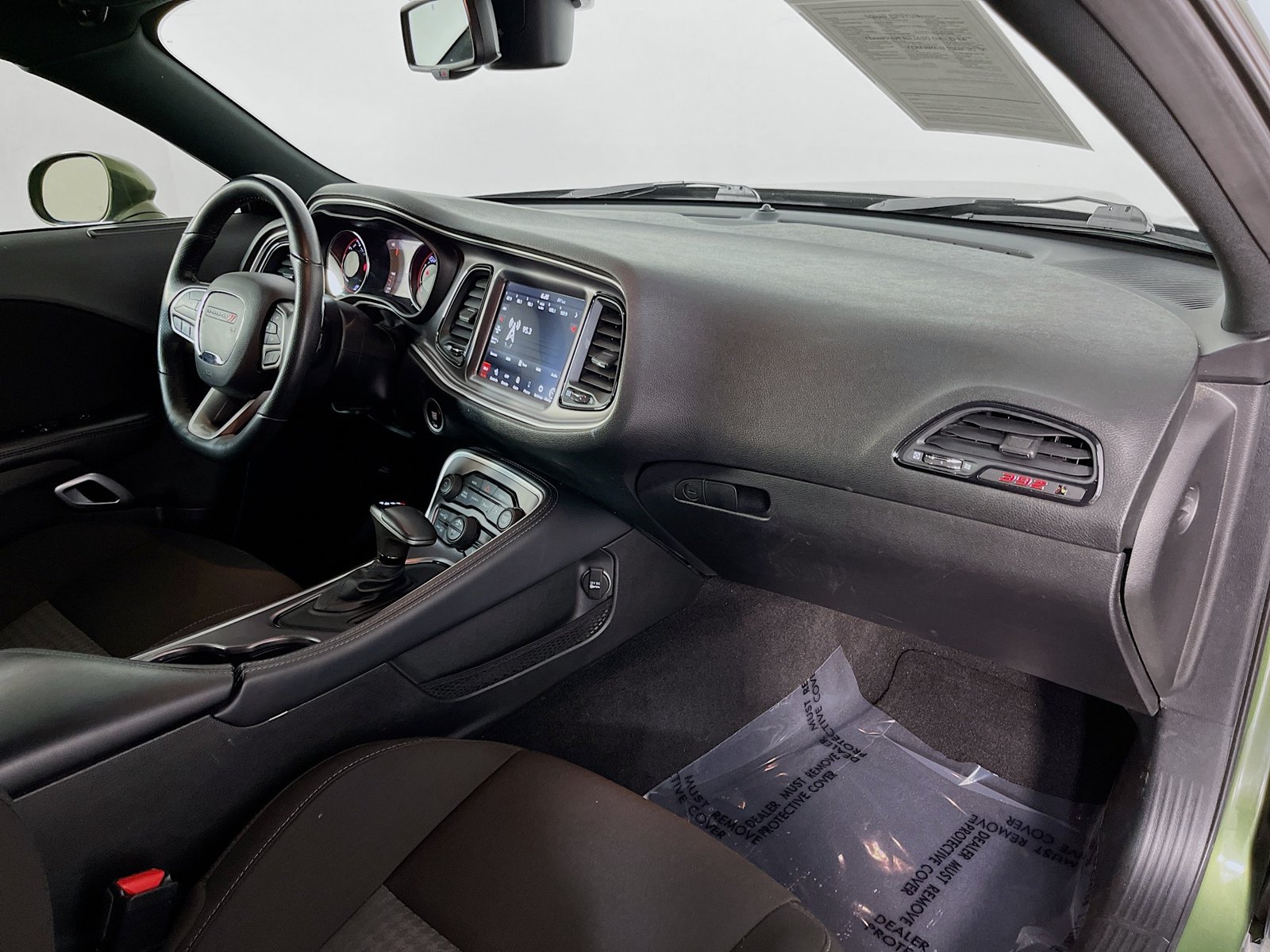 Used 2022 Dodge Challenger R/T Scat Pack RWD image 31