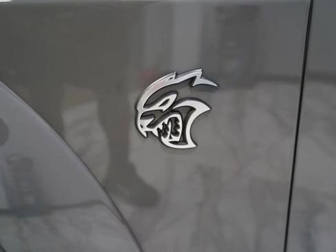 Used 2023 Dodge Challenger SRT Hellcat RWD image 7
