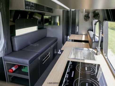 Used 2025 Mercedes-Benz Sprinter 2500 image 52