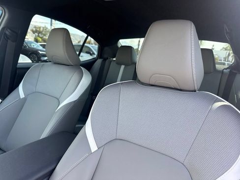 Used 2026 Toyota Camry SE w/ Convenience Package FWD image 20