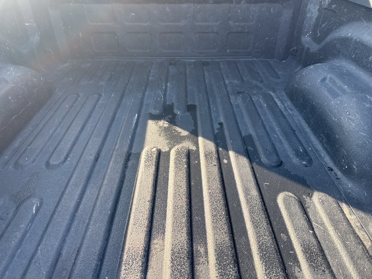 Used 2022 RAM 1500 Express w/ Wheel & Sound Group AWD/4WD image 9