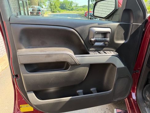 Used 2017 Chevrolet Silverado 1500 LT w/ All Star Edition AWD/4WD image 10