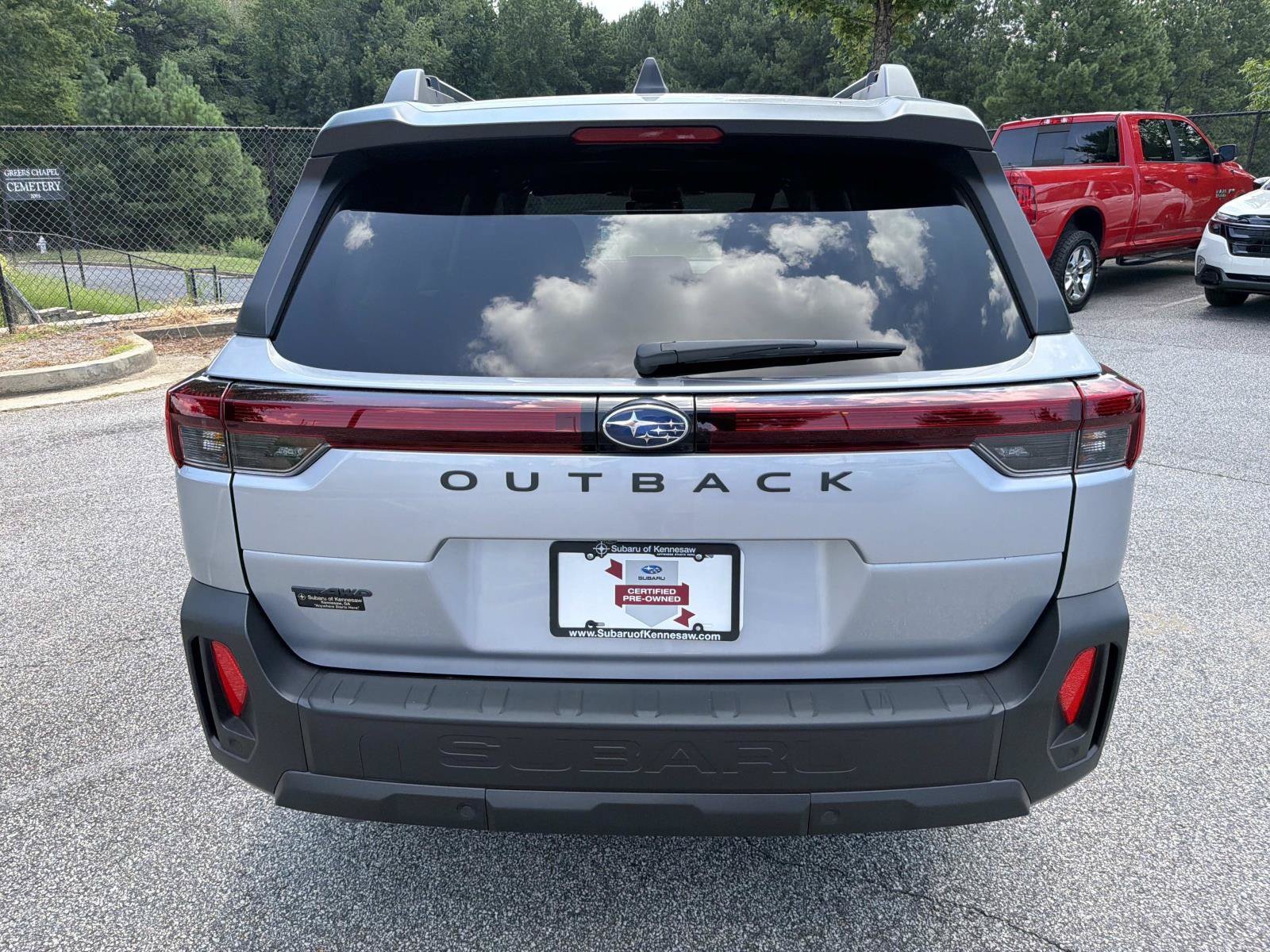 Used 2026 Subaru Outback Limited AWD/4WD image 9