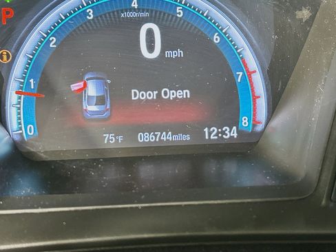 Used 2020 Honda Civic LX image 18