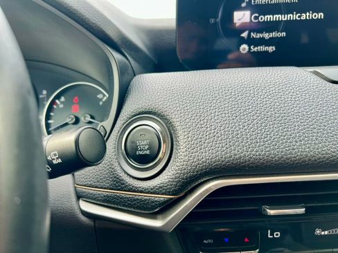 Used 2024 MAZDA CX-90 3.3 Turbo w/ Preferred Plus image 18