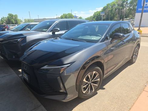 Used 2025 Lexus RZ 450e w/ Cold Area Package AWD/4WD image 24