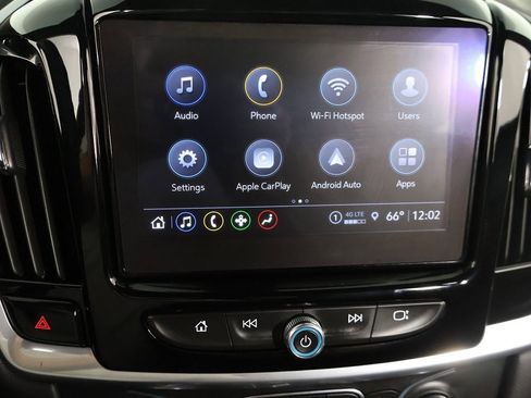 Used 2023 Chevrolet Traverse LT image 44
