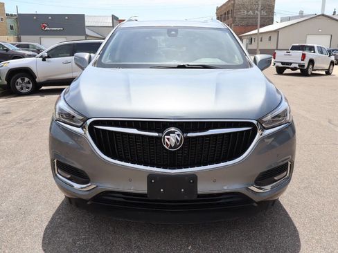 Used 2020 Buick Enclave Premium w/ Sun and Sites Package AWD/4WD image 12