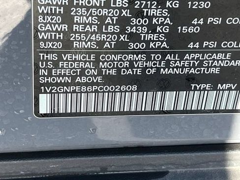 Used 2023 Volkswagen ID.4 Pro S AWD/4WD image 34
