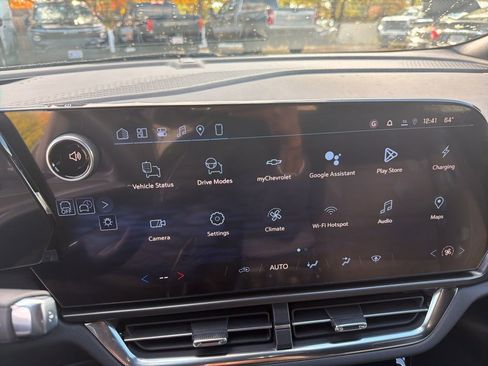 New 2026 Chevrolet Equinox EV LT image 10