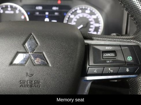 Used 2022 Mitsubishi Outlander SEL AWD/4WD image 10