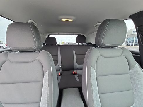 Used 2025 Chevrolet TrailBlazer LT w/ Driver Confidence Package AWD/4WD image 36