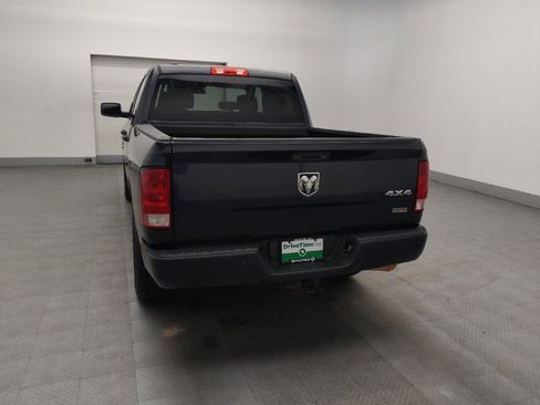 Used 2018 RAM 1500 ST AWD/4WD image 6