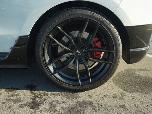 Used 2020 Hyundai Veloster N w/ Performance Package image 38