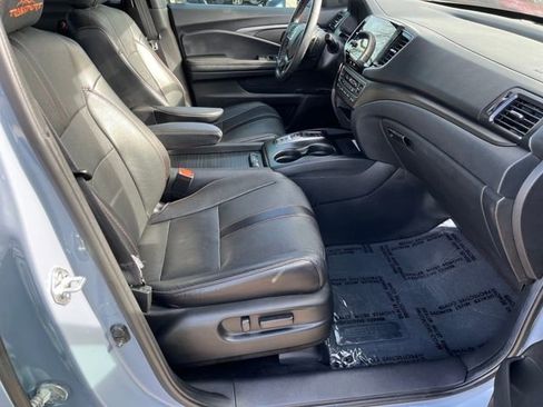 Certified 2022 Honda Pilot TrailSport image 16
