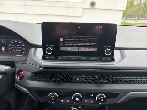 Used 2023 Honda Accord LX image 18
