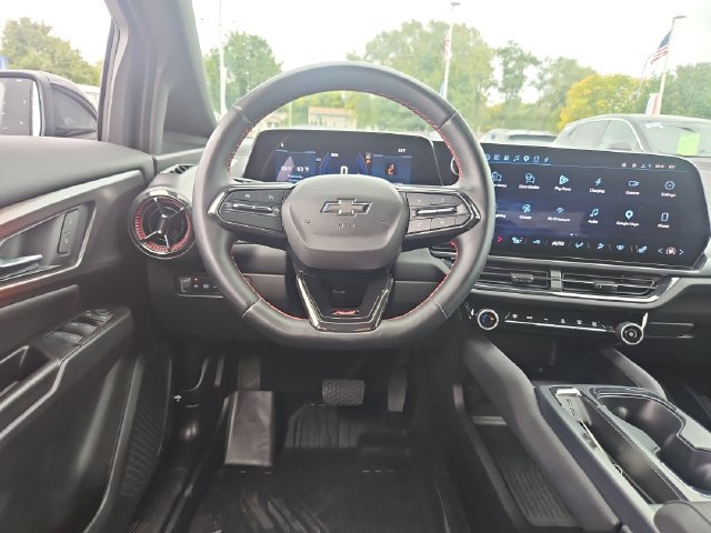 Used 2024 Chevrolet Equinox EV RS w/ LPO, Trailering Package FWD image 14