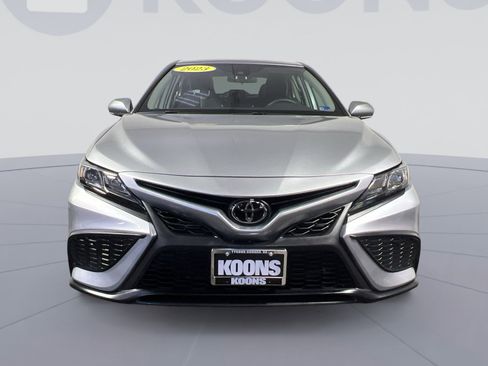 Used 2023 Toyota Camry SE FWD image 4