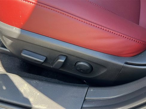 New 2025 MAZDA MAZDA3 Carbon image 17