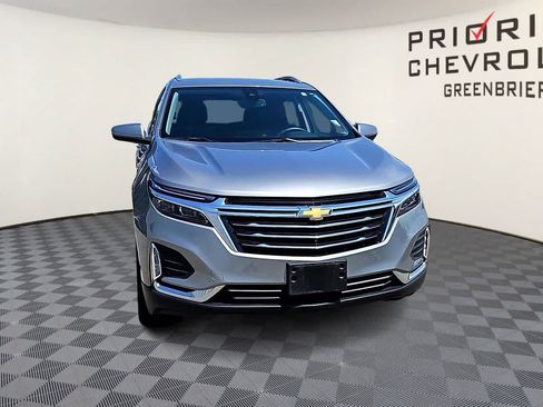 Used 2024 Chevrolet Equinox Premier FWD image 3