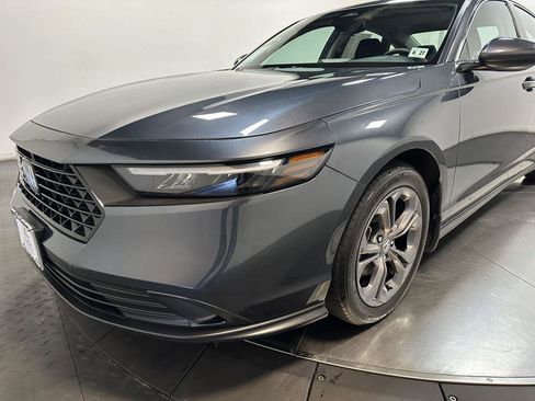 Certified 2023 Honda Accord EX image 7