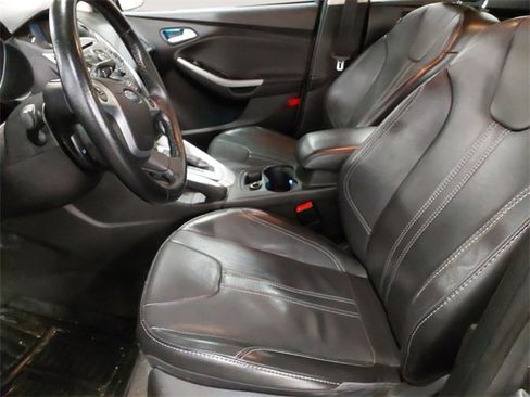 Used 2013 Ford Focus SE image 9