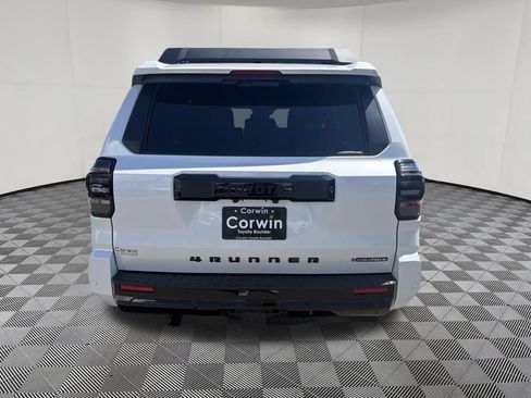 Used 2026 Toyota 4Runner Platinum AWD/4WD image 5