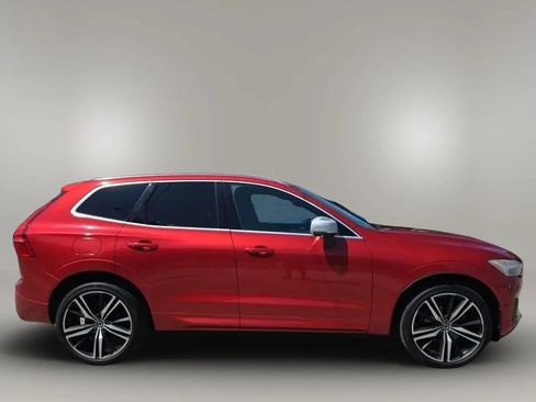 Used 2019 Volvo XC60 T5 R-Design AWD/4WD image 9