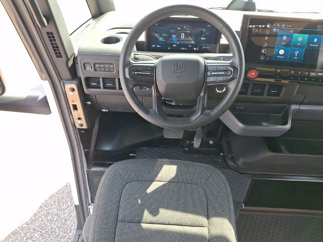 Used 2024 Chevrolet Brightdrop 600 w/ Commercial Equipment Package AWD/4WD image 3