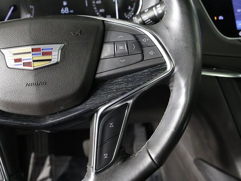 Used 2022 Cadillac XT5 Premium Luxury w/ LPO, Floor Liner Package image 42