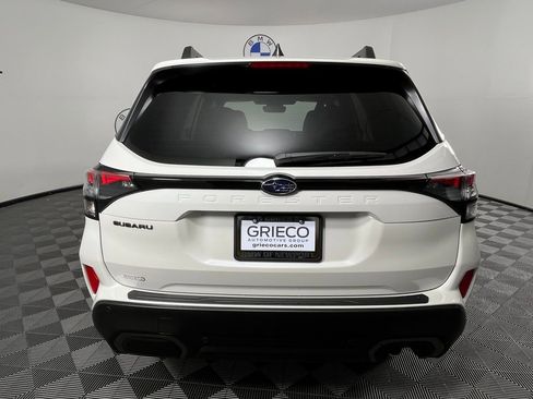 Used 2025 Subaru Forester Limited image 11