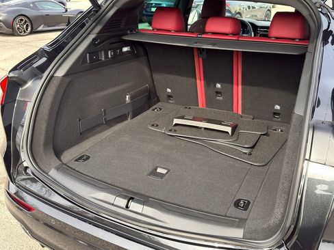 New 2026 Maserati Grecale Modena image 33