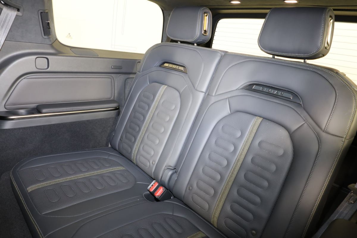 Used 2022 Rivian R1S Launch Edition Quad AWD/4WD image 11