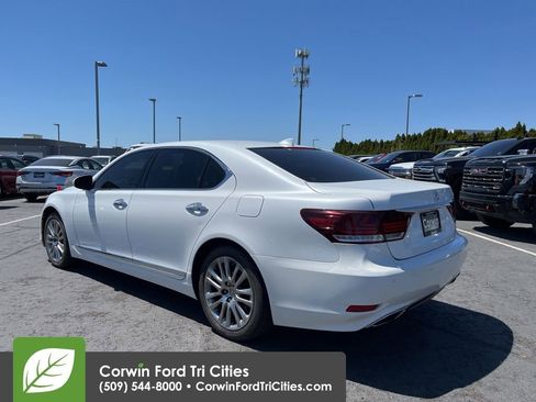 Used 2014 Lexus LS 460 L w/ Ultra Luxury Package AWD/4WD image 9