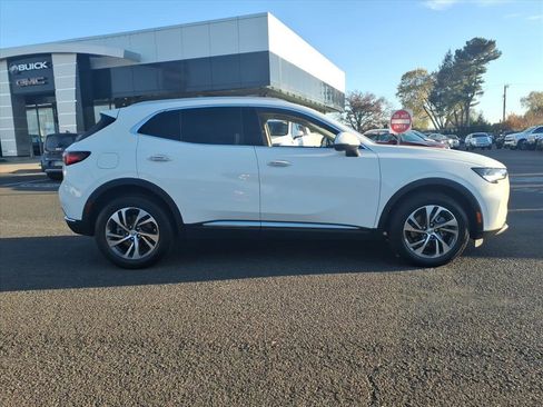 Certified 2023 Buick Envision Essence image 2