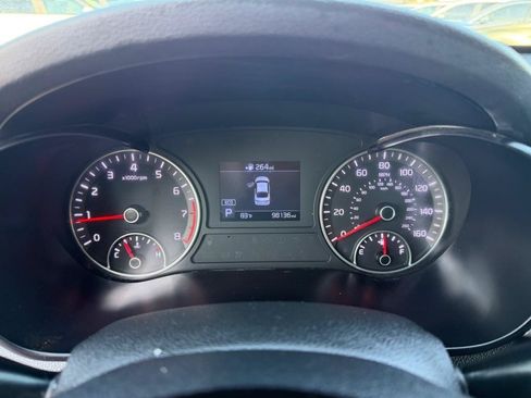 Used 2019 Kia Optima LX FWD image 26