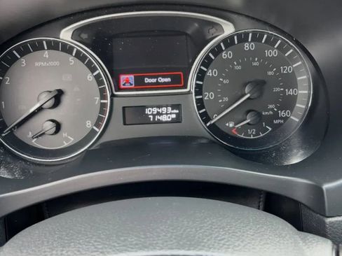 Used 2014 Nissan Altima 2.5 S FWD image 14