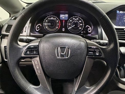 Used 2014 Honda Odyssey EX image 16