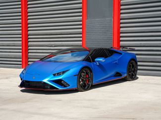 Used 2021 Lamborghini Huracan EVO video 1
