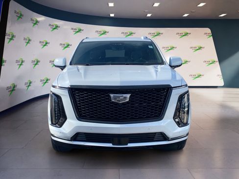 Used 2026 Cadillac Escalade ESV Sport w/ LPO, ONYX Package image 6