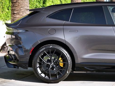 New 2026 Aston Martin DBX 707 image 16