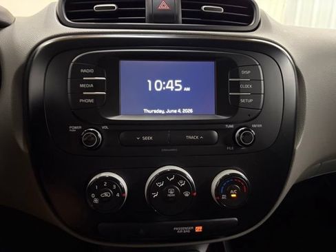 Used 2019 Kia Soul FWD image 32