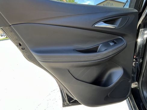 Used 2024 Buick Encore GX Preferred FWD image 16