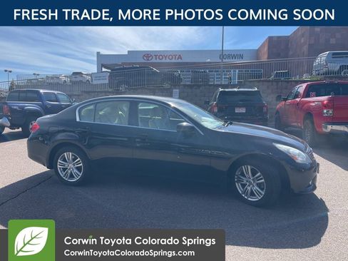 Used 2011 INFINITI G37 x Sedan w/ Premium Pkg AWD/4WD image 2