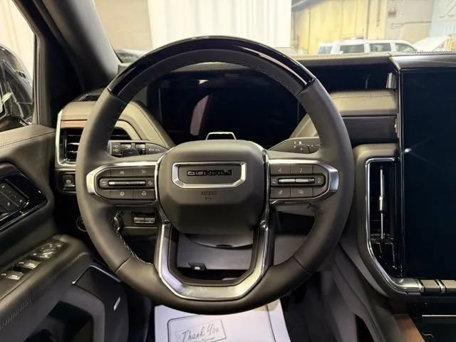 New 2026 GMC Yukon Denali w/ Denali Reserve Package AWD/4WD image 14