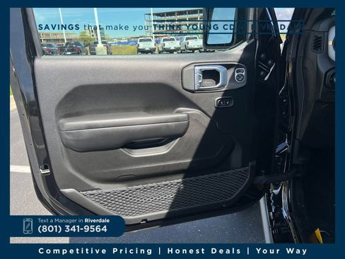 New 2026 Jeep Gladiator Sport image 10