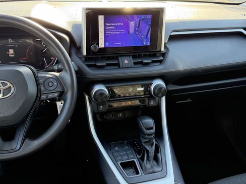 Used 2024 Toyota RAV4 LE image 17