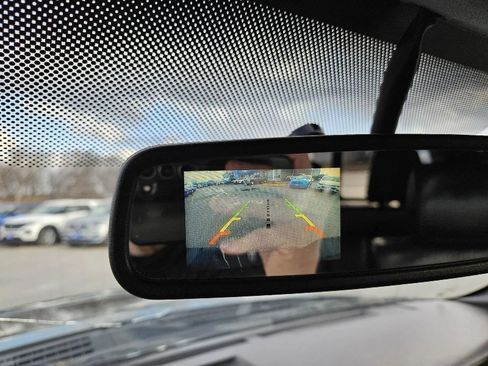 Used 2012 Ford F150 Lariat w/ Lariat Chrome Pkg image 21